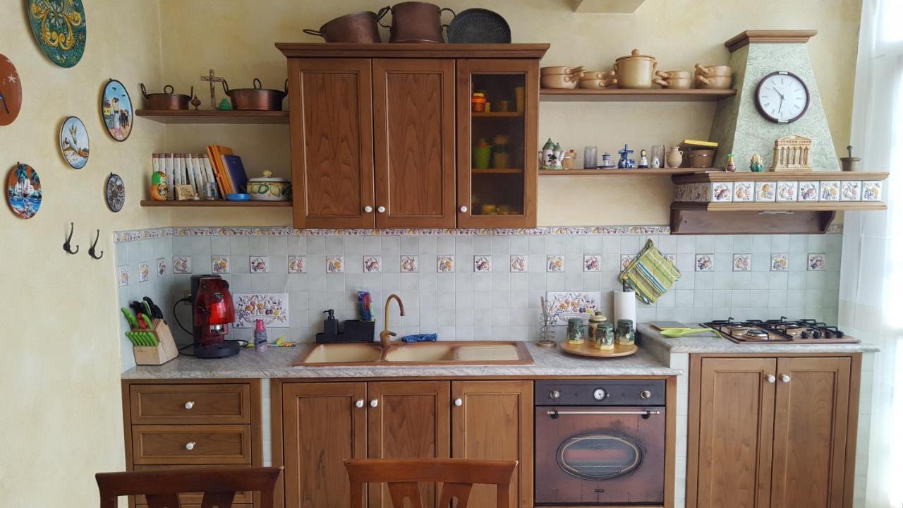 Casadifederica Apartment ปาแลร์โม ภายนอก รูปภาพ